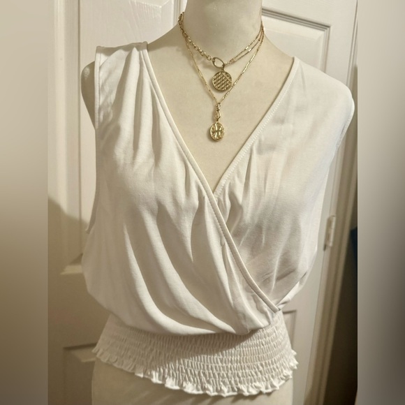 Moa Moa Off White Cropped Top Size Large MSRP $38 NWT Lovely and soft - Picture 1 of 7